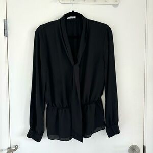 ARITZIA - Babaton Black Shirt